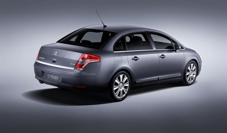  Citroen C4 Sedan 2008 года  (фото 74 из 75)